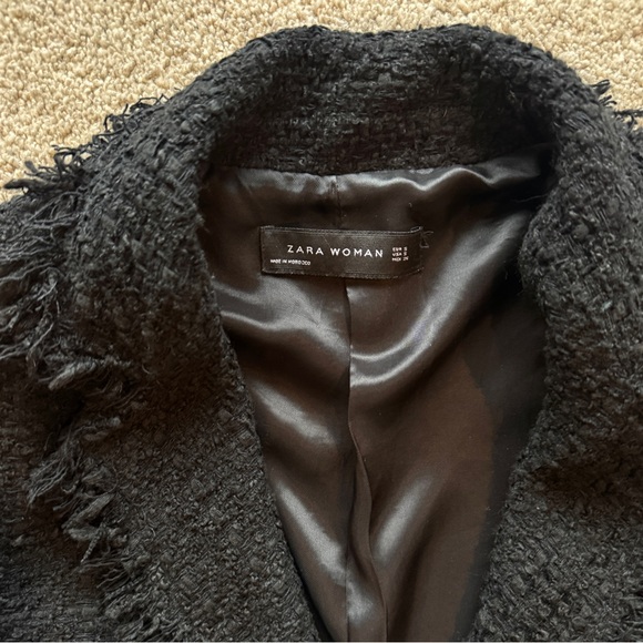 Zara Women's Black Frayed Tweed Boucle Blazer Jacket w Pearl Buttons, Small EUC - Picture 11 of 11